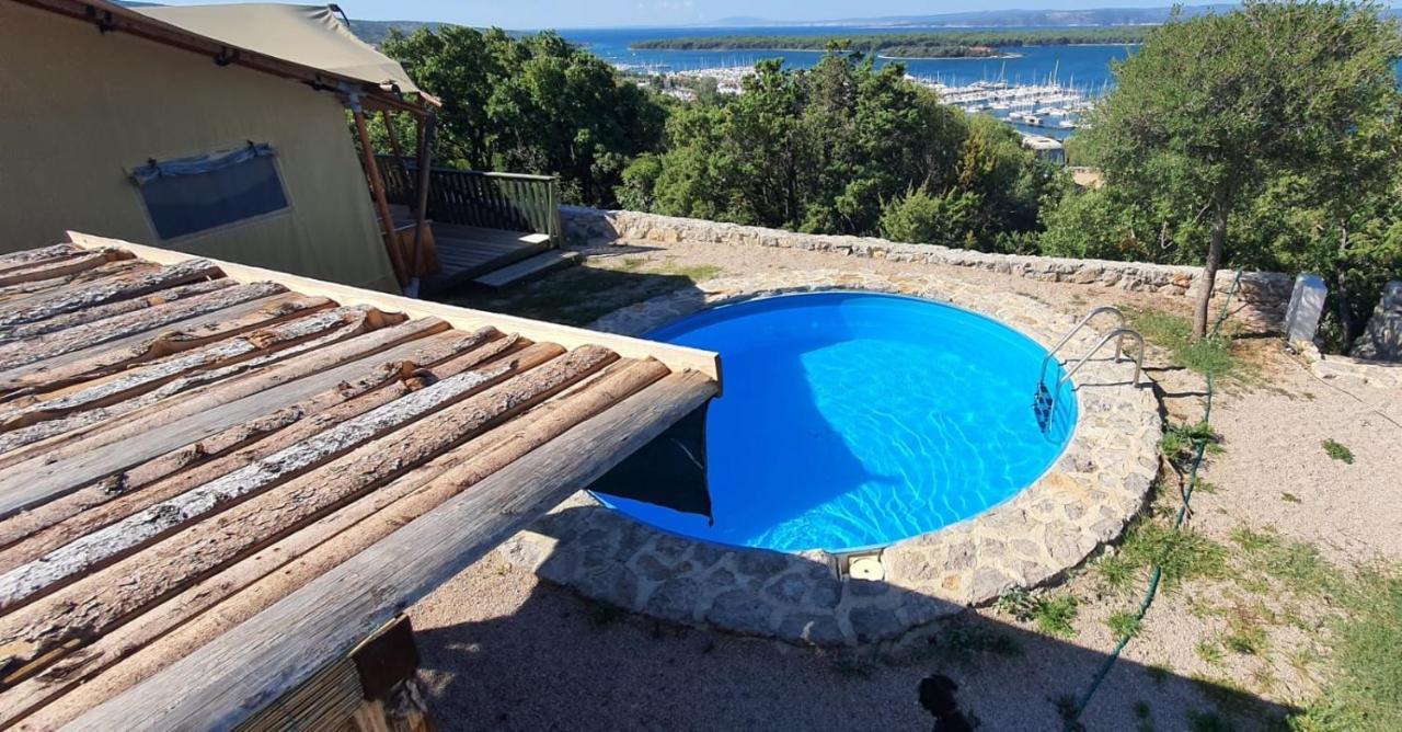 Hotel Marusina Olive Hills - Glamping & Minicamp Punat Exterior foto