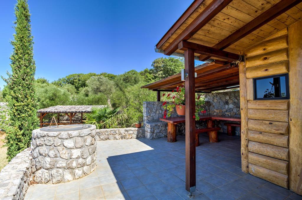 Hotel Marusina Olive Hills - Glamping & Minicamp Punat Exterior foto